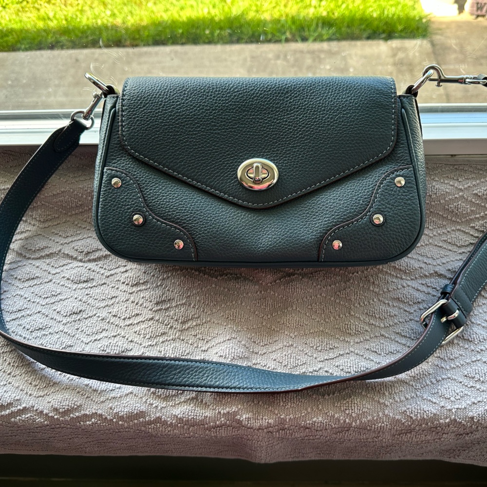 Coach crossbody purse